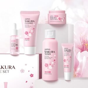 LAIKOU JAPAN SAKURA SKINCARE SET